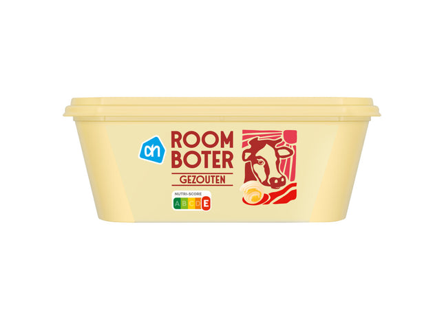 Roomboter gezouten in kuip