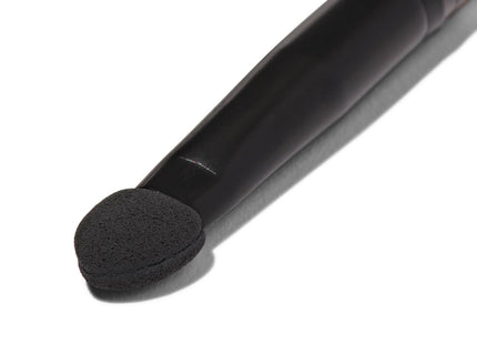 eye shadow applicator 110