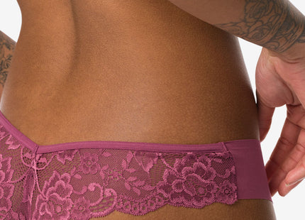 women's thong with lace dark pink