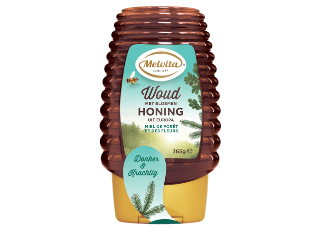 Melvita Woudhoning met bloemen