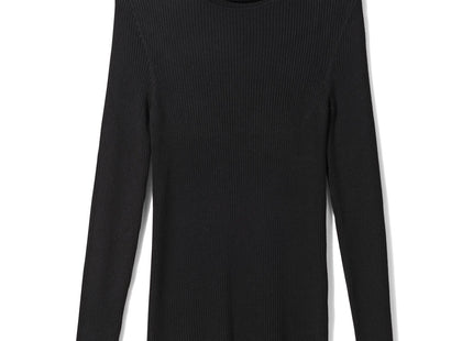 ladies top with turtleneck black