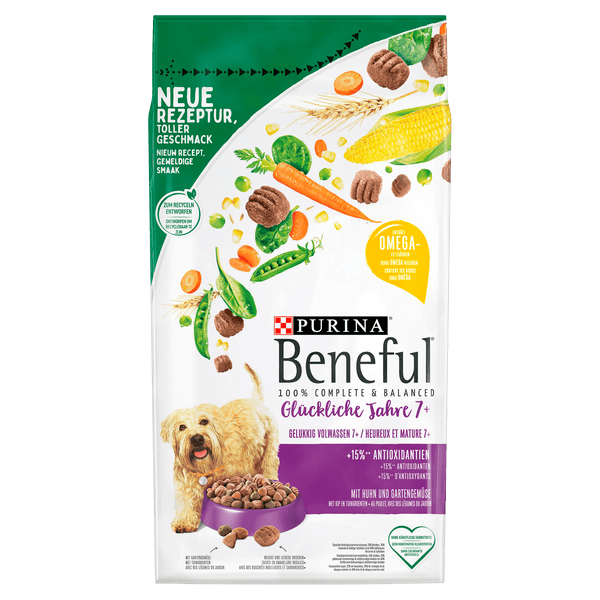 Beneful Happy Adult dog food with chicken