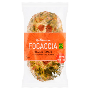 Mediterraneo Focaccia mit Basilikum, Käse und Tomate