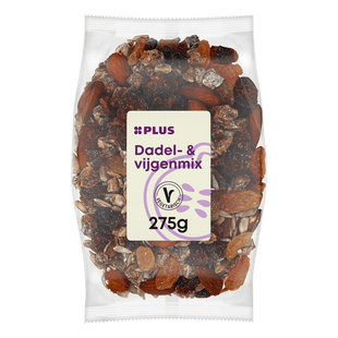 Datteln und Feigen zur Bereicherung des Frühstücks