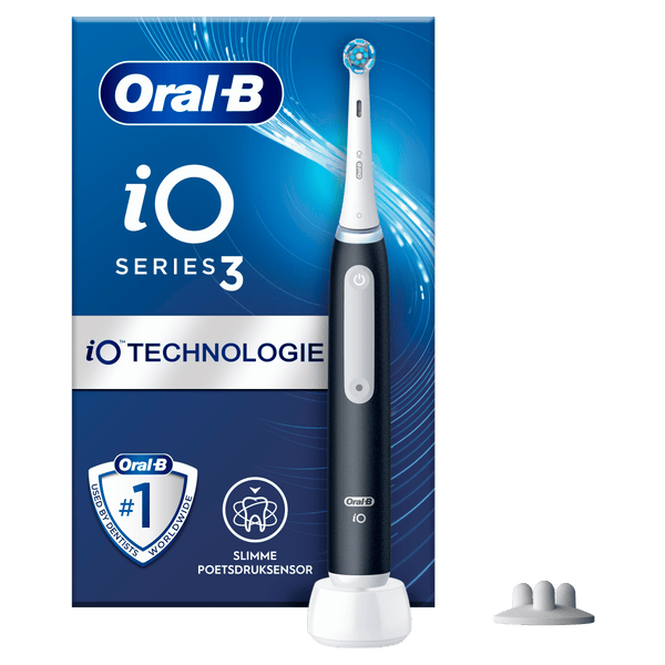 Oral-B iO3s black electric toothbrush