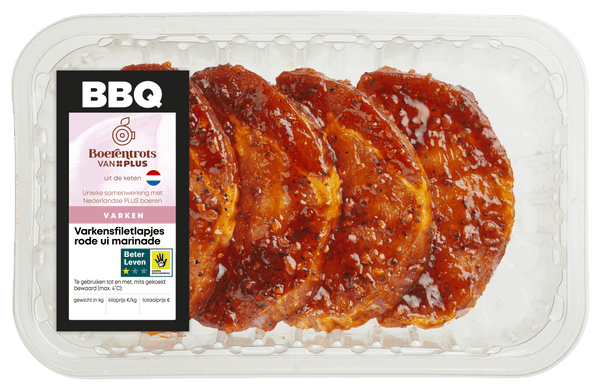 Boerentrots Schweinefiletsteaks in Marinade mit roter Zwiebel