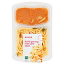 Bami Goreng mit Hähnchenspieß