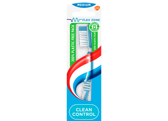 Aquafresh Tandenborstel clean control medium