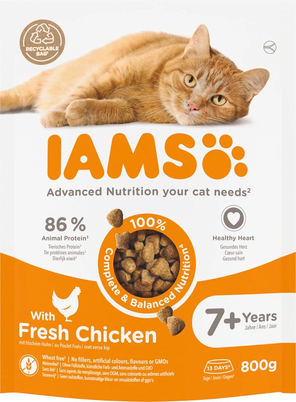 IAMS Vitality senior 7+ fresh chicken