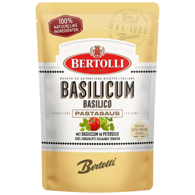 Pasta sauce in pouch