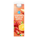 Gekühltes Erdbeer-Orangensaftgetränk