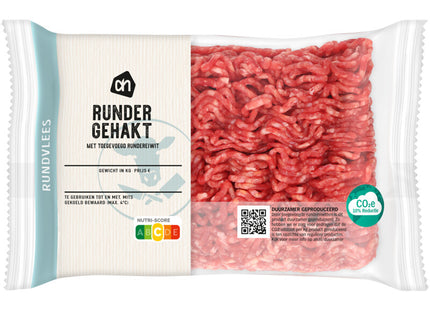 Minced beef with added beef protein