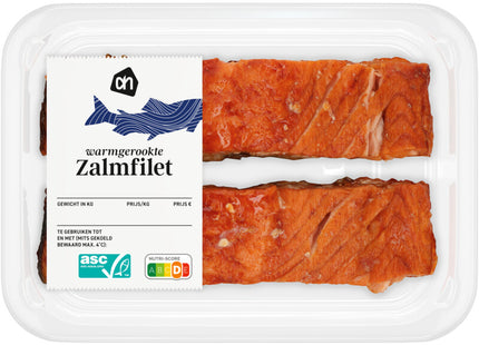 Hot smoked salmon fillet