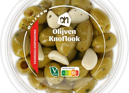 Groene olijven met knoflook