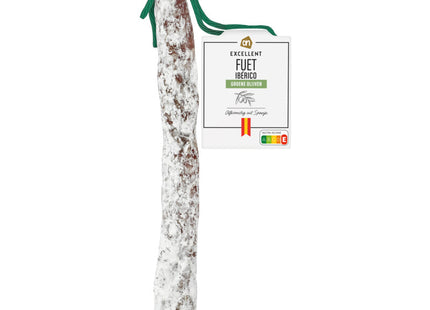 Ausgezeichnetes Fuet Iberico mit Oliven