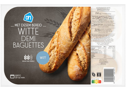 Witte demi baguettes met desem bereid