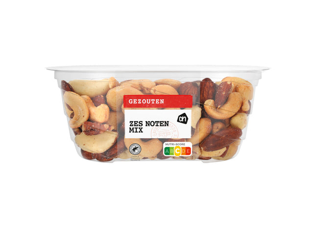 Zes noten mix gezouten