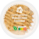Luchtige boter basilicum tomaat