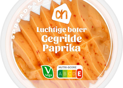 Luchtige boter gegrilde paprika