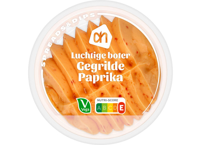 Luchtige boter gegrilde paprika