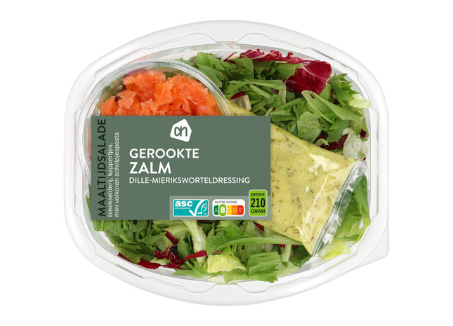 Salat aus geräuchertem Lachsmehl