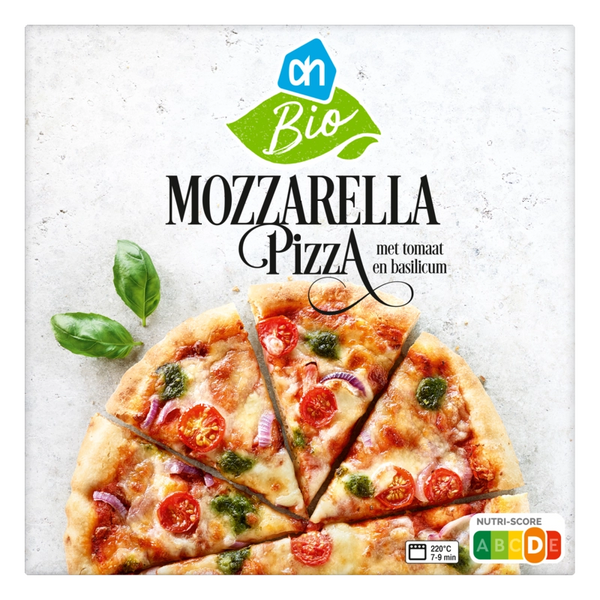 Organic mozzarella pizza