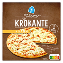 Crispy pizza with four cheeses