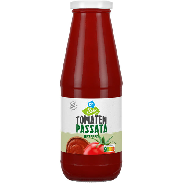 Biologisch Tomaten passata gezeefd