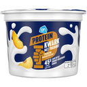 Protein quark with peach yogurt