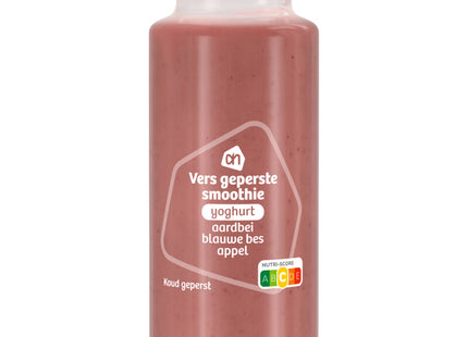 Yoghurt smoothie aardbei blauwe bes