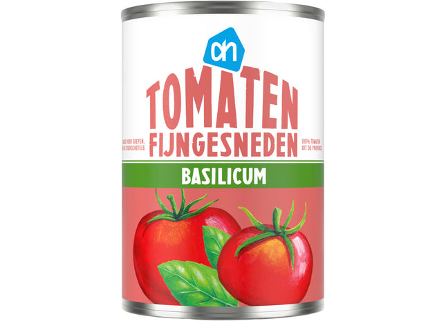 Tomaten fijngesneden basilicum