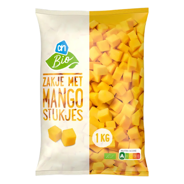 Organic pouch with mango pieces