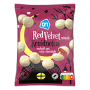 Red velvet-flavored spiced ginger nuts