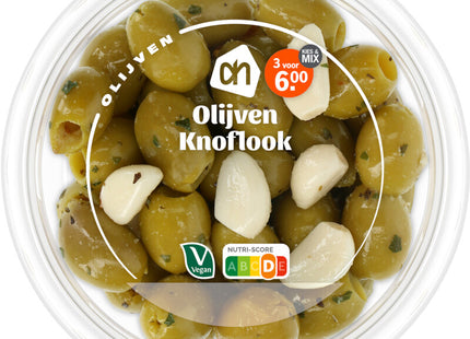 Groene olijven met knoflook