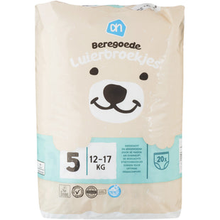 Gut gemachte Windelhose Größe 5