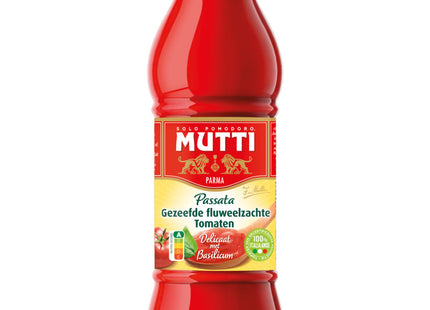 Mutti Passata gezeefde tomaten basilicum