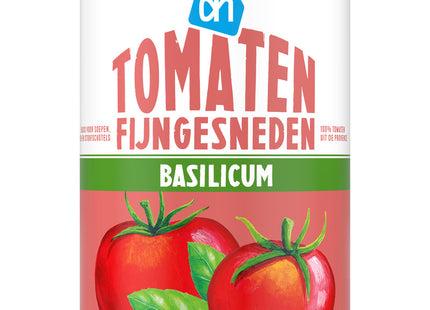 Tomaten fijngesneden basilicum