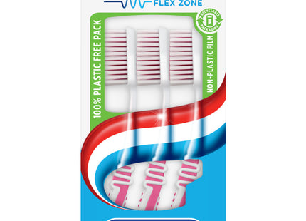 Aquafresh Clean &amp; flex hard toothbrush