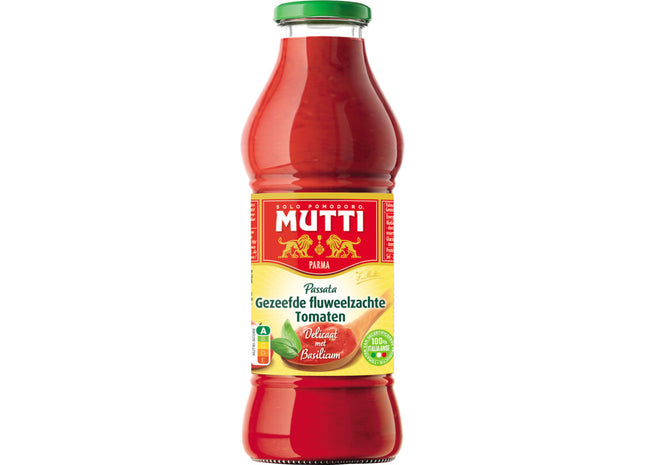 Mutti Passata gezeefde tomaten basilicum