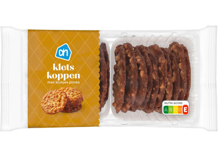 Kletskoppen met stukjes pinda