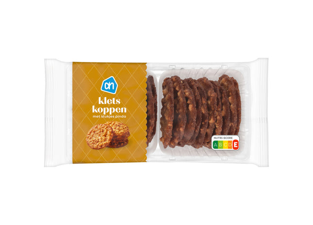 Kletskoppen met stukjes pinda