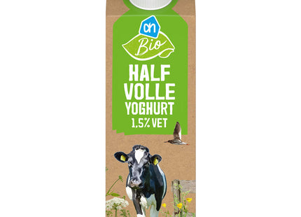 Organic semi-skimmed yogurt