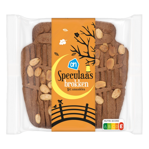 Spiced speculaas chunks with almonds
