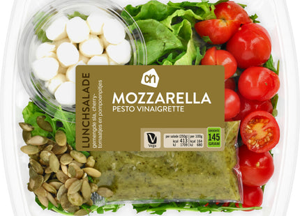 Mozzarella lunch salad