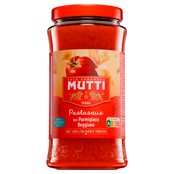 Mutti Tomato Sauce with Parmigiano Reggiano