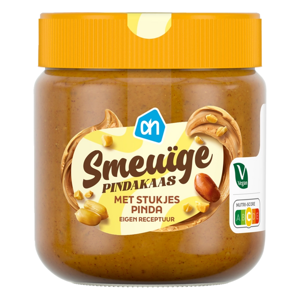 Smeuïge pindakaas met stukjes pinda