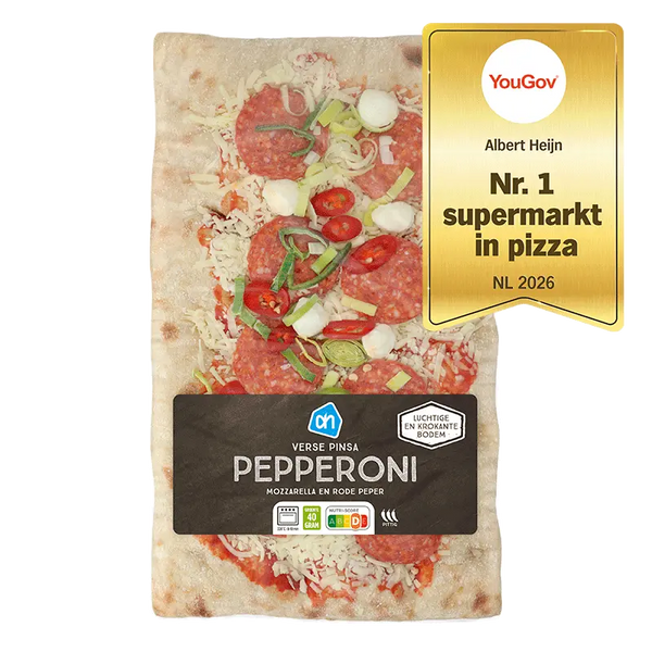 Fresh pepperoni pinsa