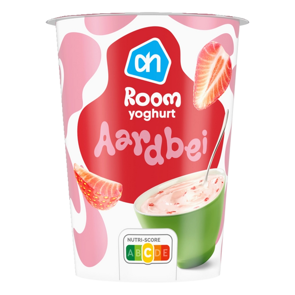 Creamy strawberry yoghurt
