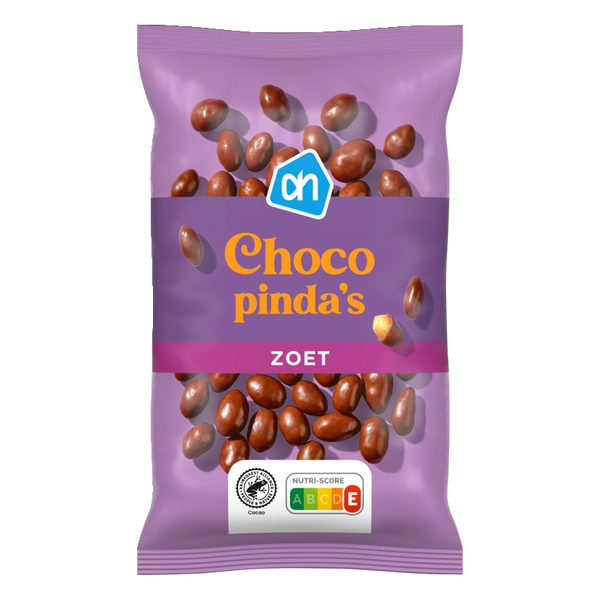 Sweet chocolate peanuts