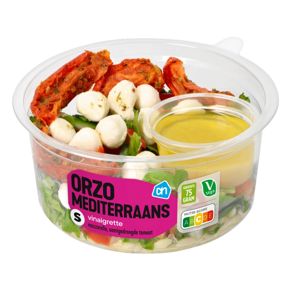 Kleiner mediterraner Orzo-Salat